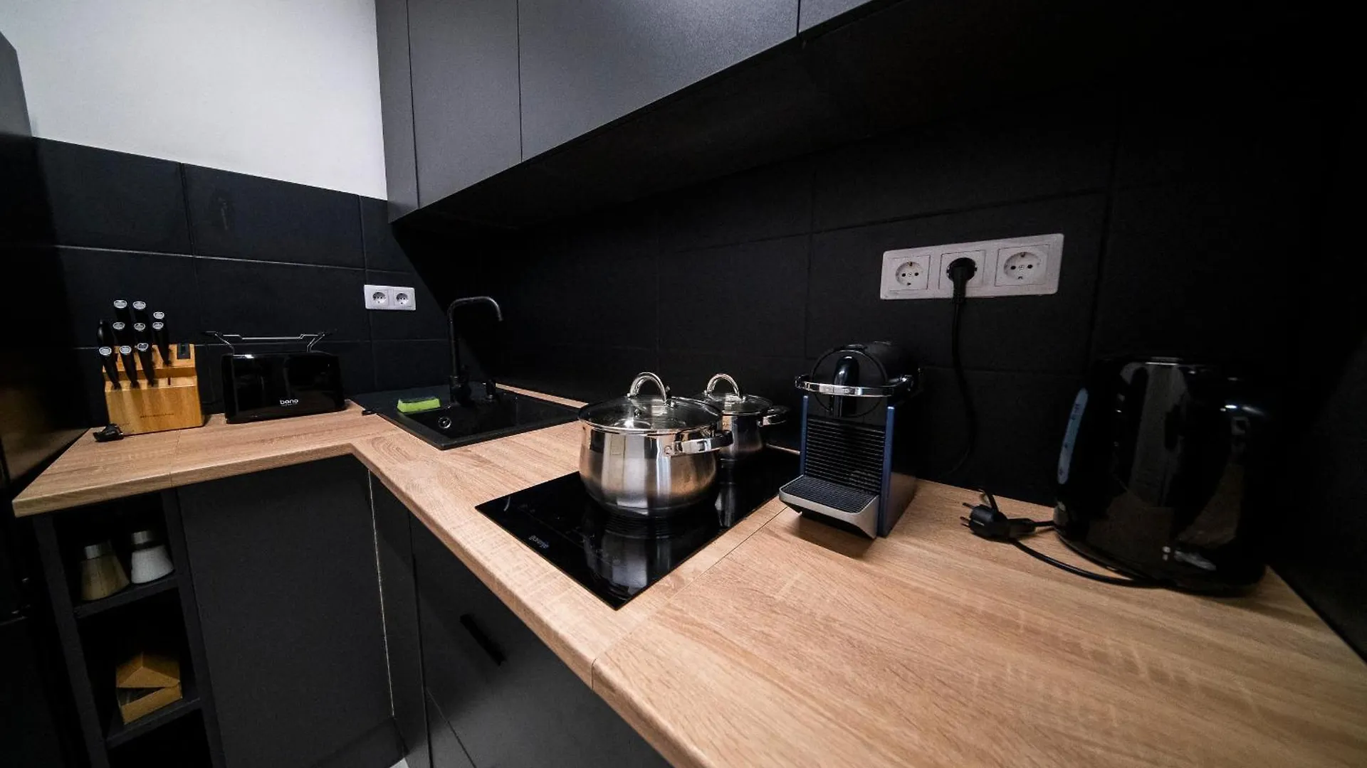 Budapest Riverfront Suite 0*,  Венгрия
